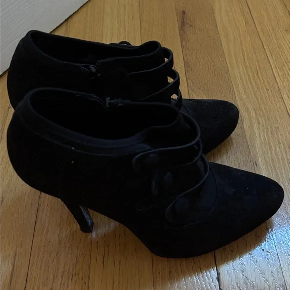 Jessica Simpson Black suede high heels size 8 - Picture 2 of 9